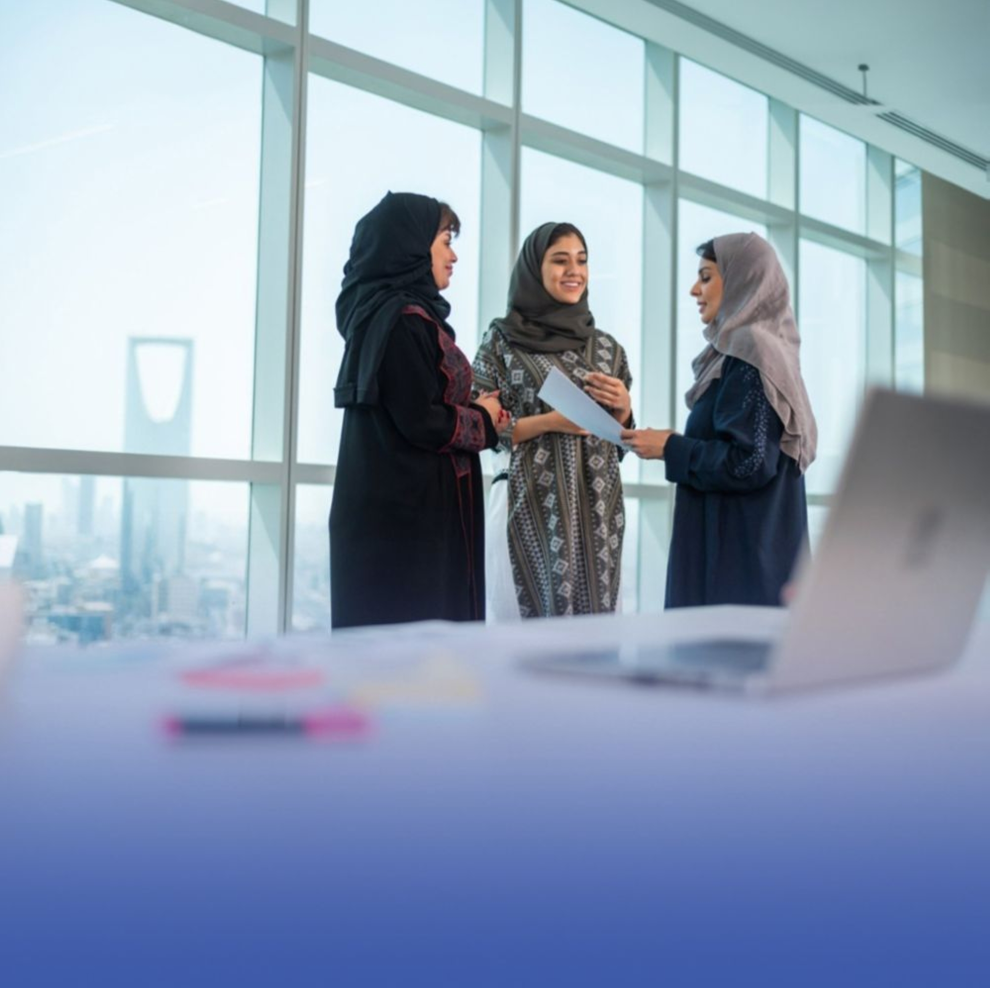 المرأة السعودية.. إنجازات وشراكة في بناء المستقبل