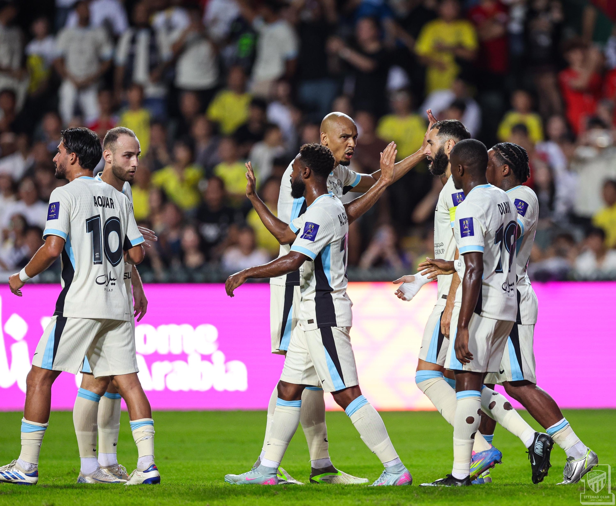 أندية السعودية قد تتحدى الهيمنة المالية للفِرَق الأوروبية في المستقبل