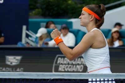 موخوفا تبلغ أول قبل نهائي لها في ميامي المفتوحة للتنس