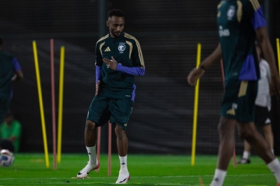 الحربي ينضم لتدريبات الأخضر.. وتمارين خاصة لسلمان الفرج