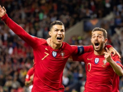 رونالدو يتدخّل لإنهاء صفقة انتقال بيرناردو سيلفا إلى النصر