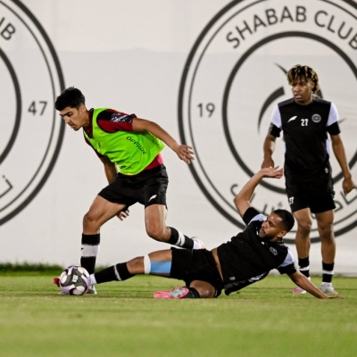 الشباب يُجري مناورة استعدادًا لمواجهة الرياض في دوري روشن