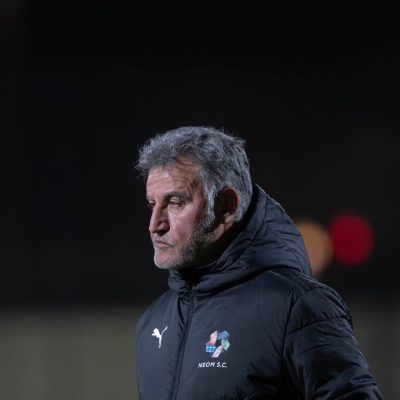 مدرب نيوم: التوقف أثر علينا ونحتاج استعادة التوازن أمام الفيحاء