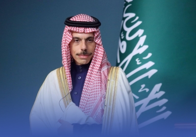 وزير الخارجية يبحث مع نظيره الباكستاني مستجدات الأوضاع