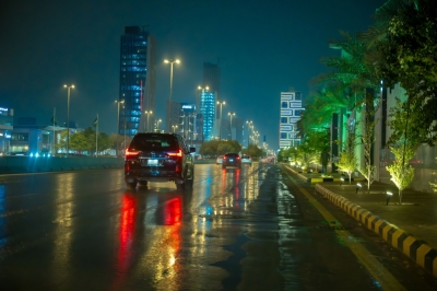 استمرار الحالة المطرية.. وتأثير للرياح على عدة مناطق