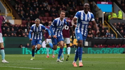 برايتون المتألق يفوز على بيرنلي ويحلم بالعودة للمشاركة الأوروبية