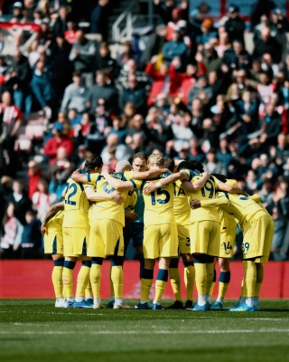 الخسارة أمام سندرلاند تبقي توتنهام في منطقة الخطر