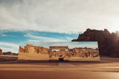 مرايا العُلا.. تحفة معمارية تعكس جمال الصحراء