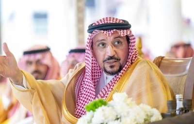 أمير منطقة القصيم يرعى حفل سباق 