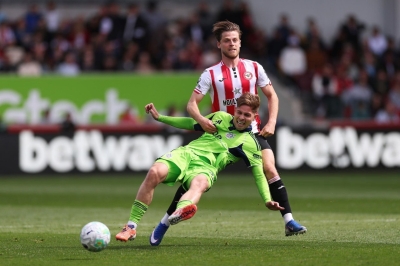 تعادل سلبي يحرم برينتفورد وفولهام من سباق أوروبا