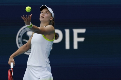 ريباكينا تهزم أندريفا لتضرب موعداً مع موخوفا في نهائي شتوتجارت