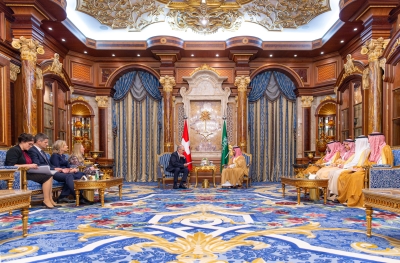 ولي العهد يلتقي الرئيس السويسري