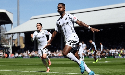 فولهام يُفسد طموحات أستون فيلا ويخطف فوزًا ثمينًا