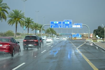 تواصل الحالة المطرية على الرياض والشرقية ومكة