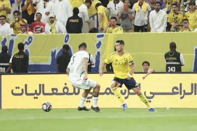 النصر يحسم الكلاسيكو أمام الأهلي بثنائية رونالدو وكومان