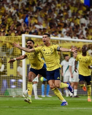 أول تعليق من رونالدو بعد فوز النصر بالكلاسيكو أمام الأهلي