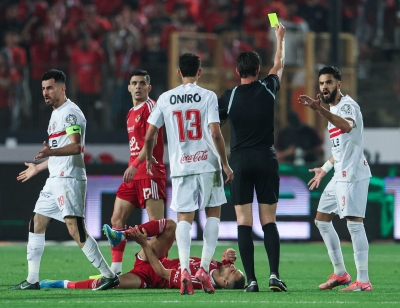بنشرقي يقود الأهلي للفوز على الزمالك وإنعاش آماله في الدوري المصري