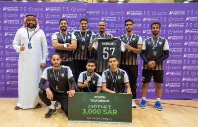 تتويج الفائزين في بطولة الرياض لكرة المناورة