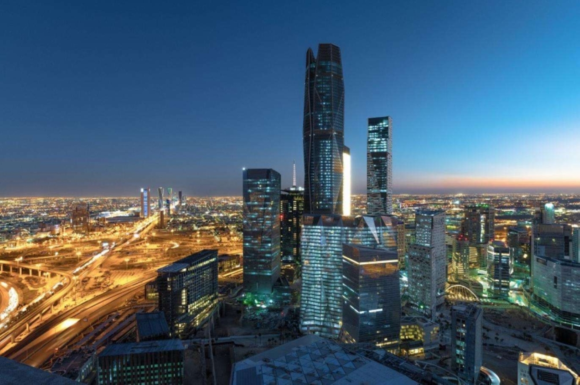 نمو القطاع الخاص غير النفطي بأعلى وتيرة في 3 أشهر