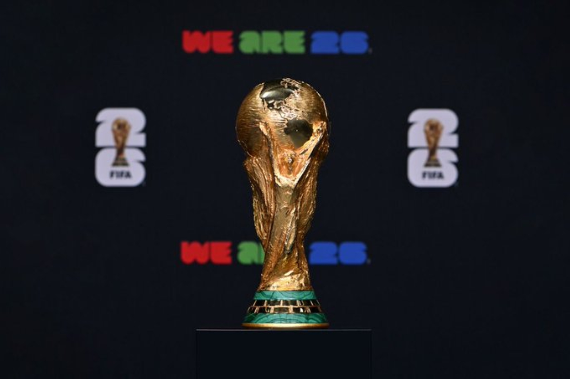 60 مشجعًا في مأزق.. فيفا يلغي تذاكر مجانية لكأس العالم