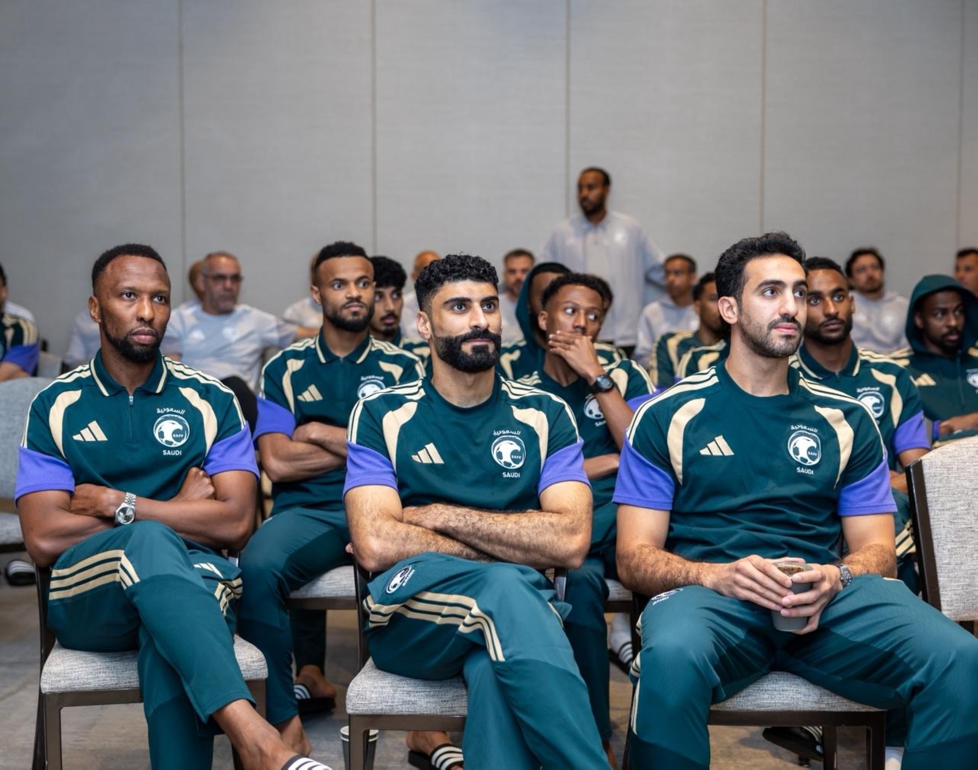 لاعبو الأخضر يشاركون في الاجتماعات التعريفية لكأس العالم