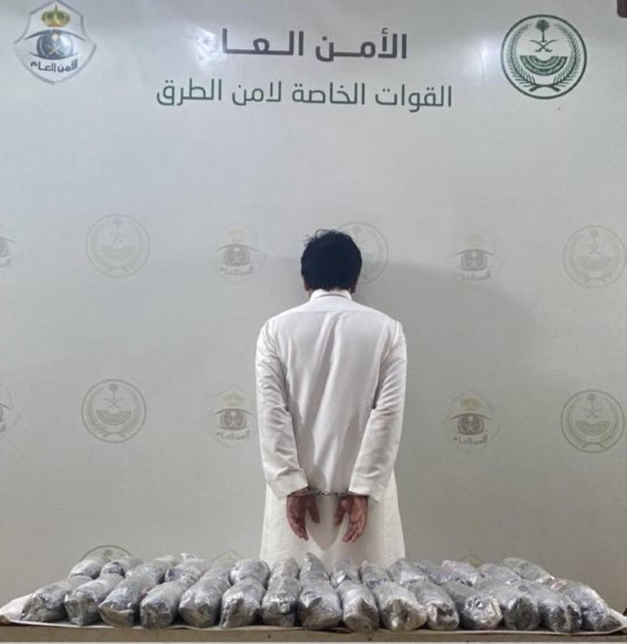 "أمن الطرق" تضبط مواطناً روج 30 كيلو من الحشيش